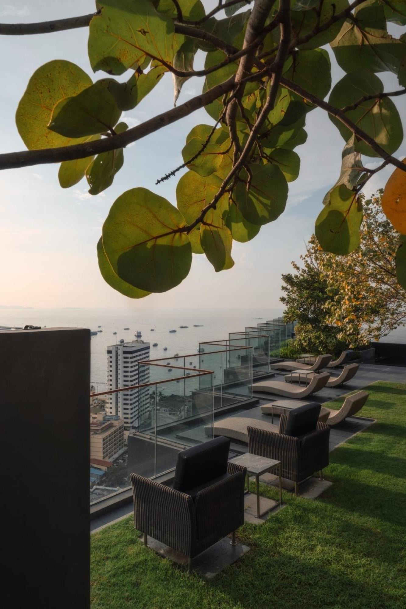 Edge Central Pattaya By Jjj Экстерьер фото